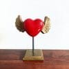 Corazón con alitas doradas y opción de colores
