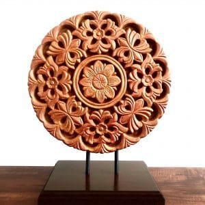 Mándala con pedestal en cobre