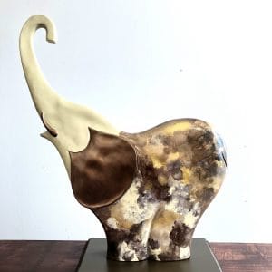 Elefante trompita arriba beige