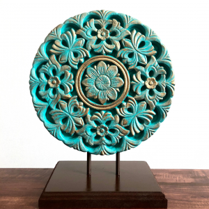 Mándala con pedestal turquesa con dorado